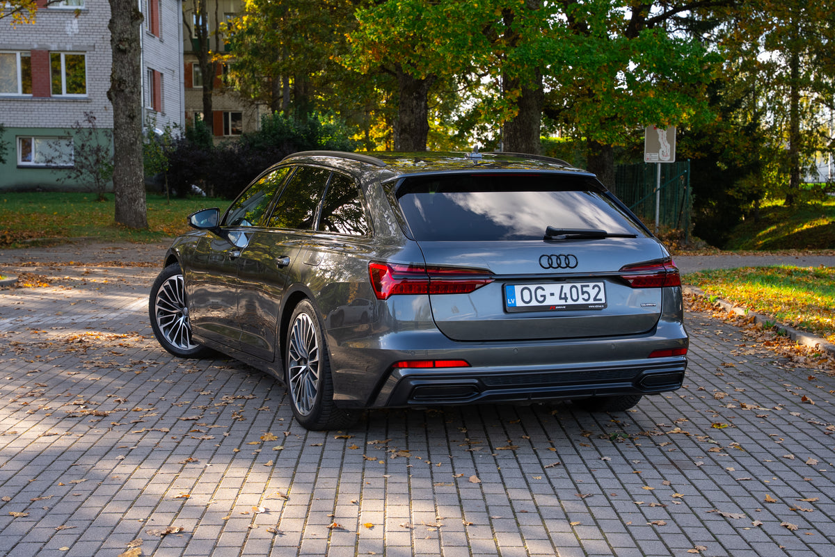 Audi A6 Avant 55 Tfsi e quattro S line