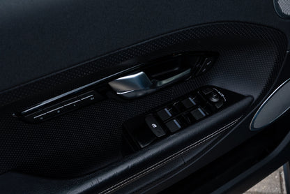 Land Rover Range Rover Evoque / R Dynamic