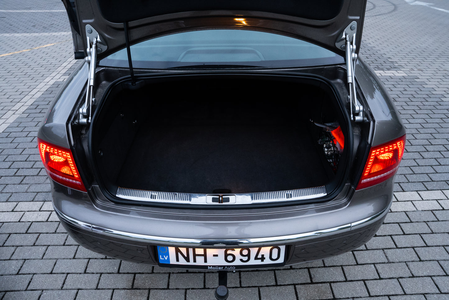 Volkswagen Phaeton