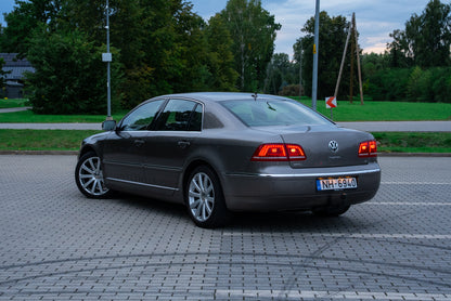 Volkswagen Phaeton