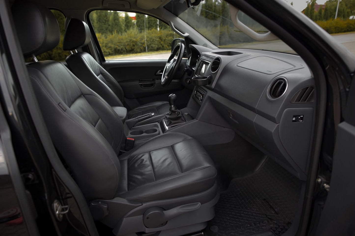 VOLKSWAGEN AMAROK 2.0 TDI 4MOTION | PĀRDOTS