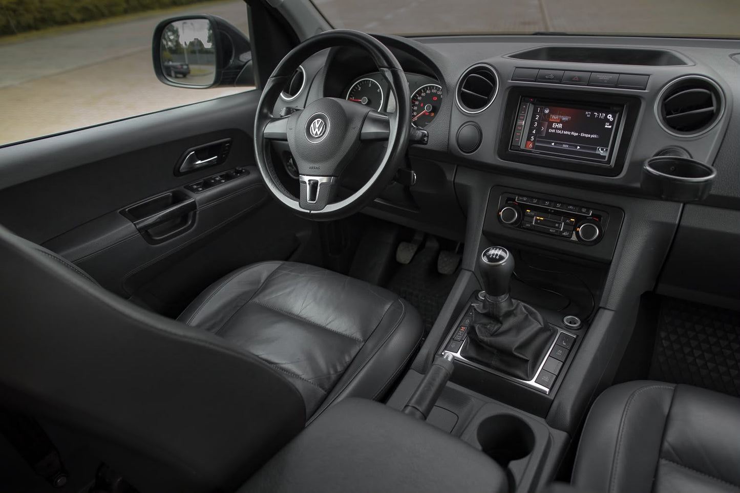 VOLKSWAGEN AMAROK 2.0 TDI 4MOTION | PĀRDOTS