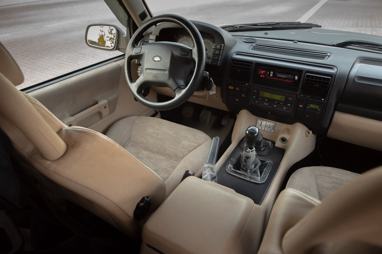 LAND ROVER DISCOVERY II TD5 | PĀRDOTS