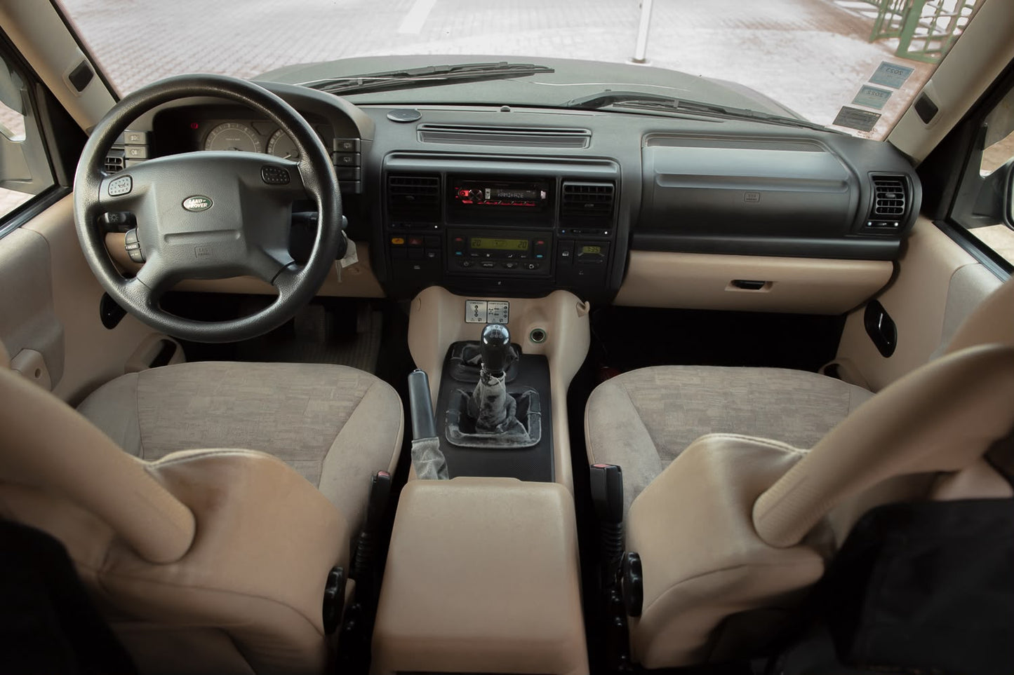 LAND ROVER DISCOVERY II TD5 | PĀRDOTS