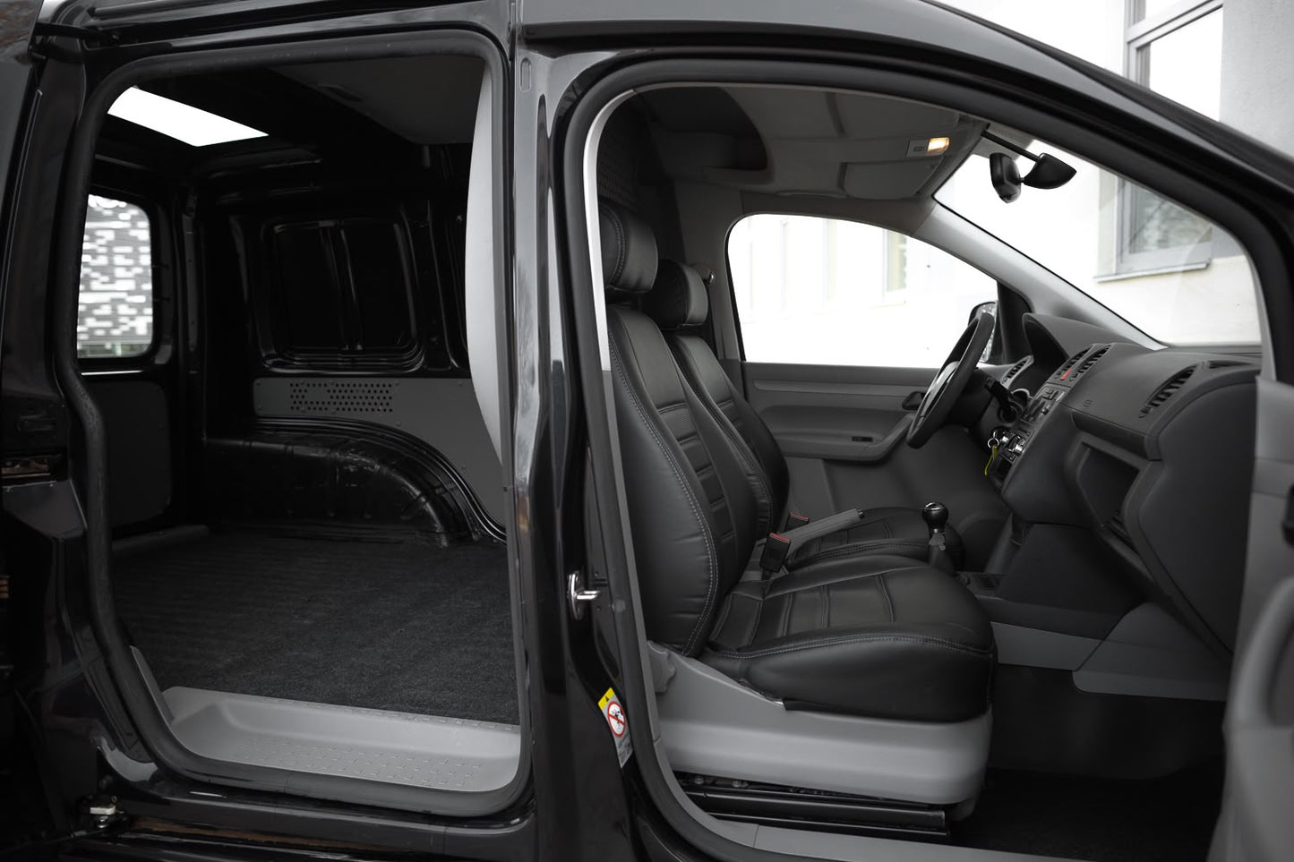 VOLKSWAGEN CADDY 1.9 TDI 4MOTION | PĀRDOTS