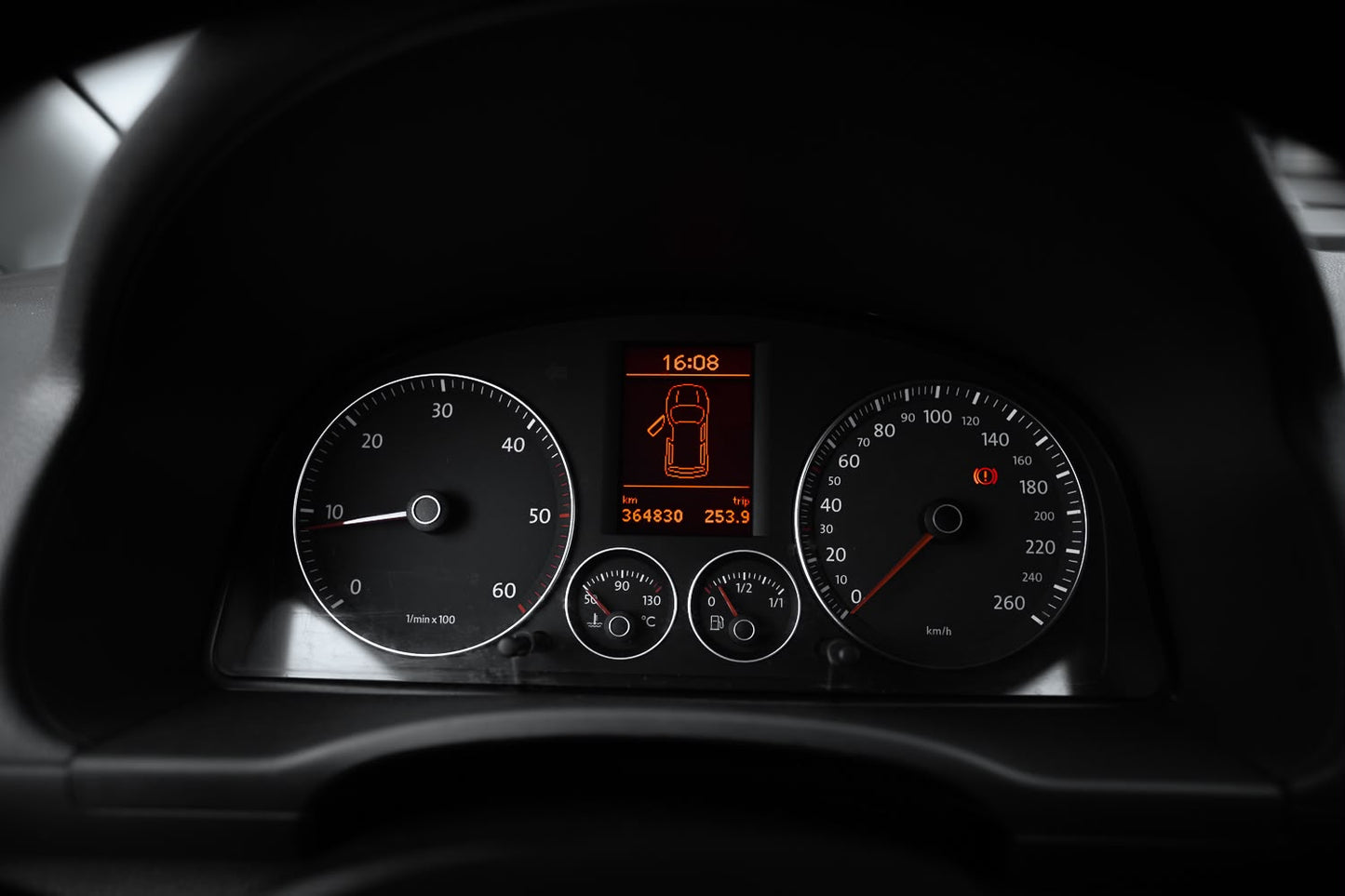VOLKSWAGEN CADDY 1.9 TDI 4MOTION | PĀRDOTS