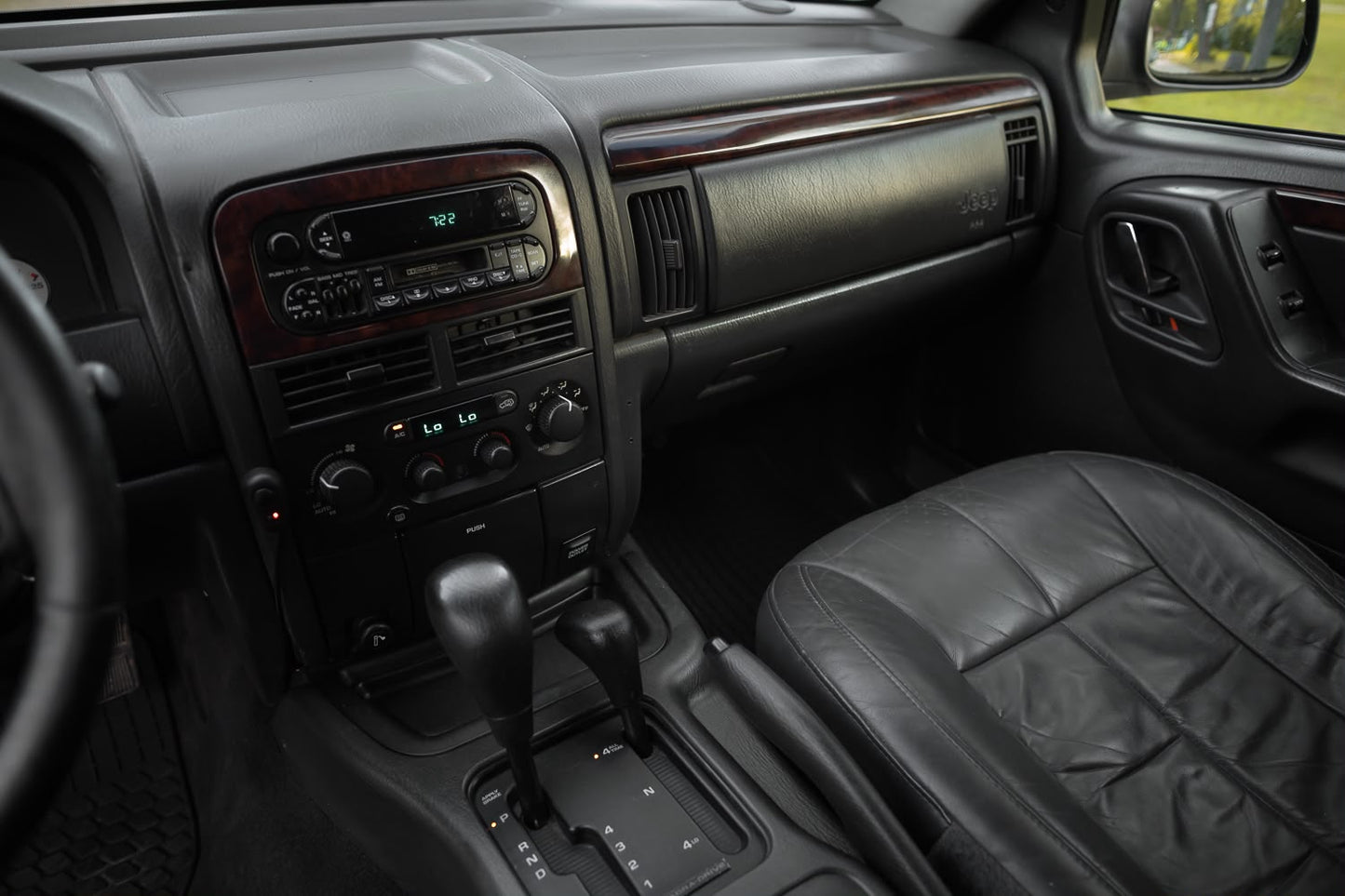 JEEP GRAND CHEROKEE 2.7 CRD | PĀRDOTS