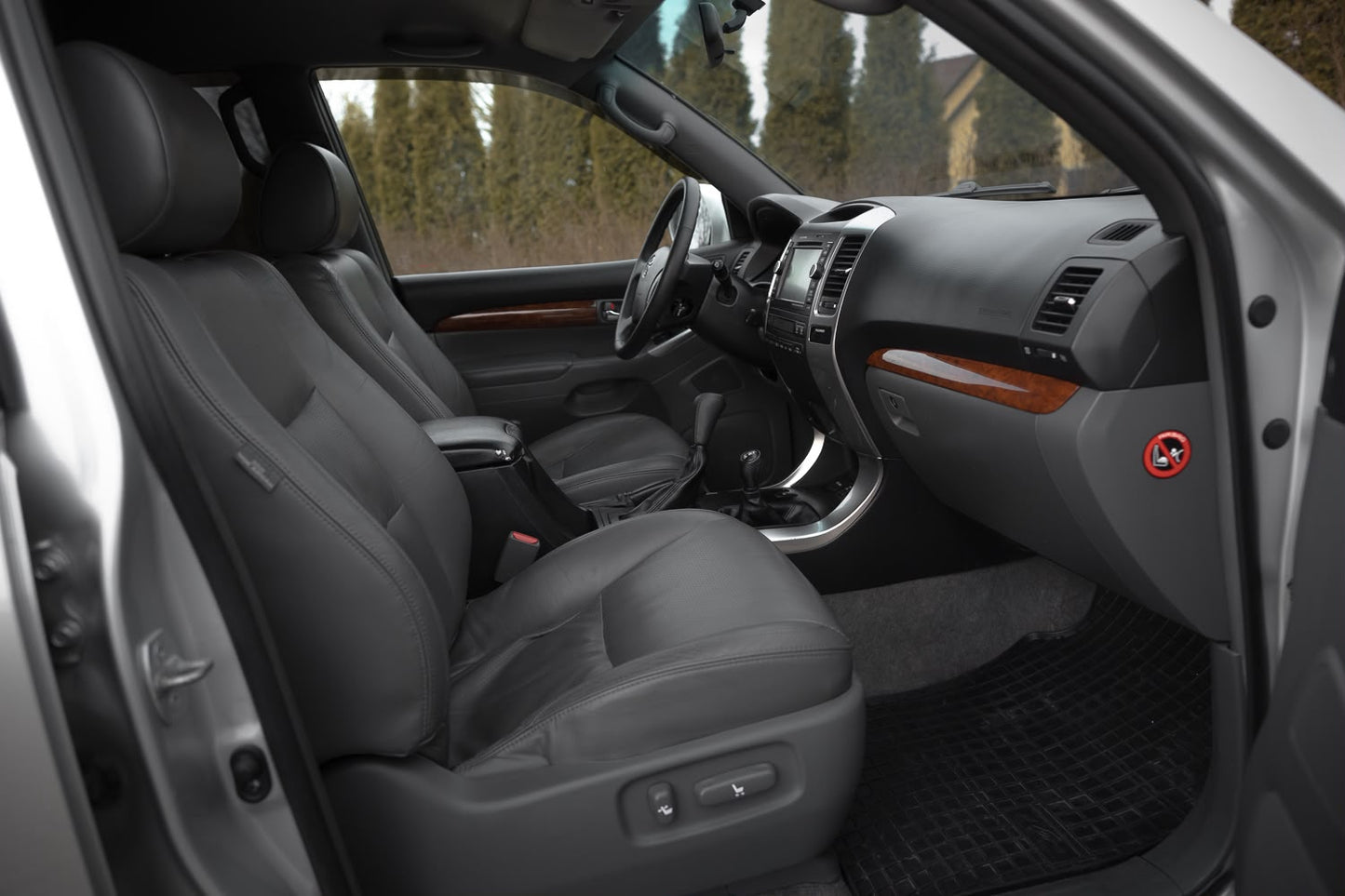 TOYOTA LAND CRUISER 3.0 D-4D | PĀRDOTS