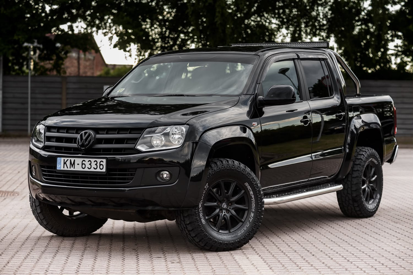 VOLKSWAGEN AMAROK 2.0 TDI 4MOTION | PĀRDOTS